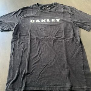 Oakley Tee